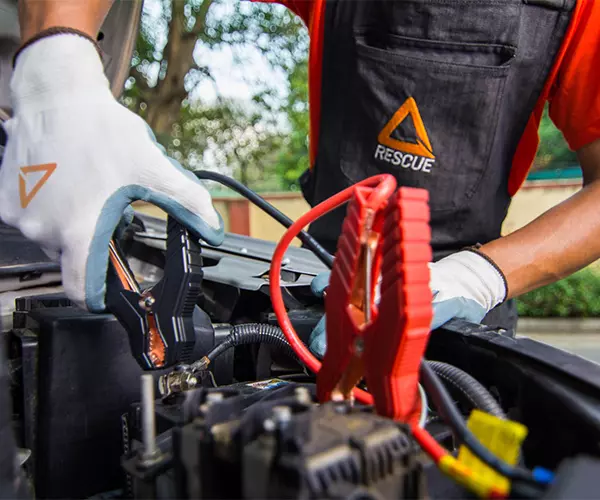 Local Pal Towing Co Battery Jumpstart Services